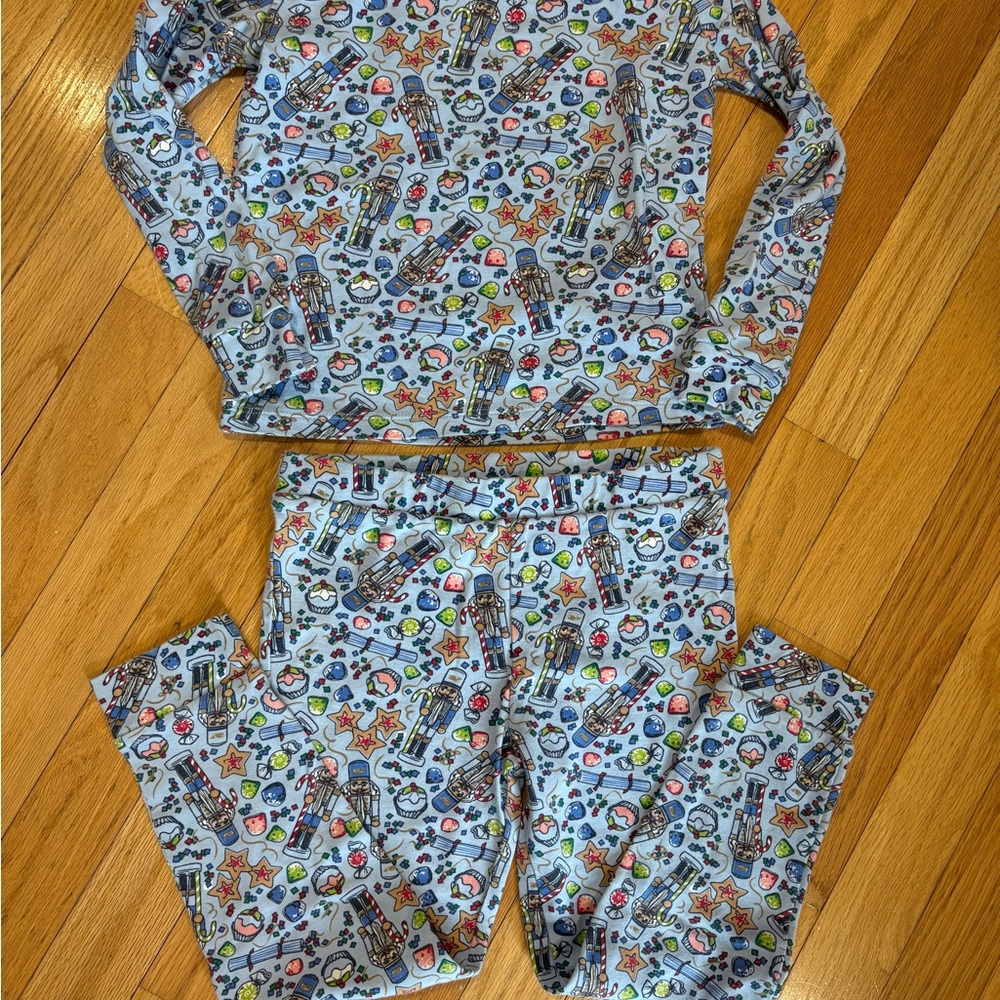 Vineyard Vines Kids Xmas Pajama Set - Blue with Christmas print